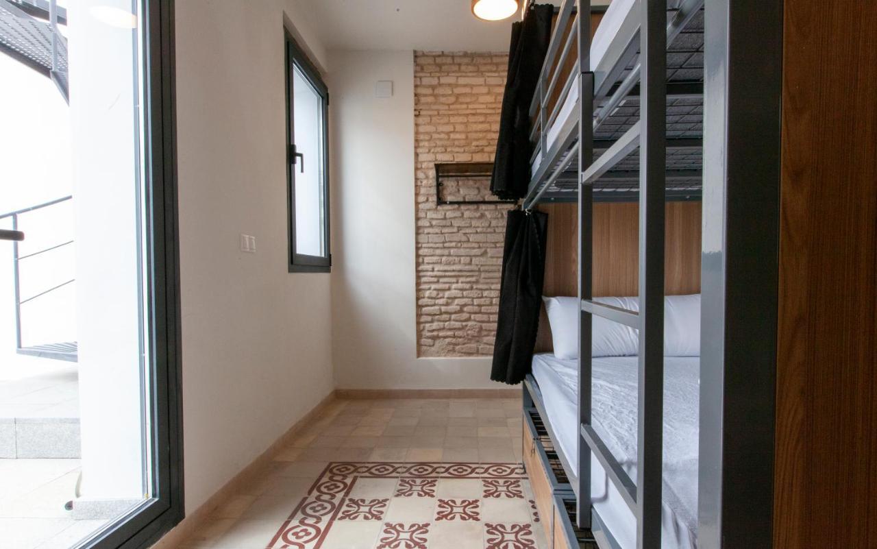 Hostel Ibarra By Bossh! Hotels Sevilla Eksteriør bilde